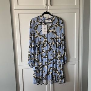 Beautiful dress so stylish